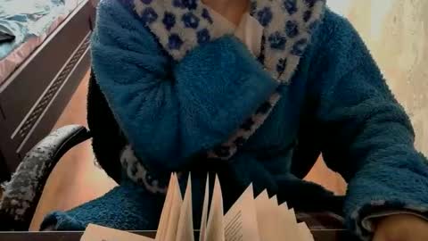 hotty_mary online show from May 3, 9:12 am