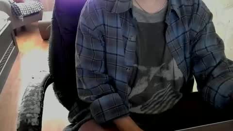 hotty_mary online show from May 20, 9:39 am