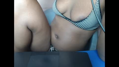 hotxxebony online show from May 23, 11:58 pm