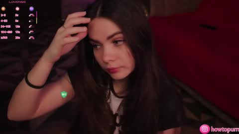 Mia online show from February 2, 5:45 pm