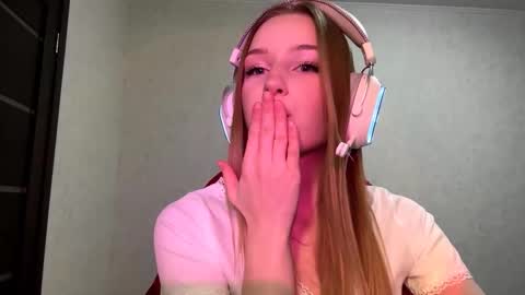 Hikki online show from March 26, 2:41 pm