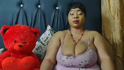 humongoustitss500929 online show from October 1, 5:40 pm