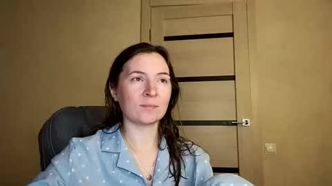 Snapshot of humpygrey chatting on October 9, 5:39 pm HumpyGrey online show from October 9, 5:39 pm
