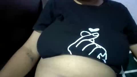 hungrypussy246688 online show from May 31, 8:42 am