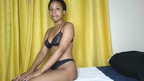 hunsweetpie online show from October 23, 2:39 am