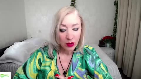 Irena online show from May 13, 10:37 pm