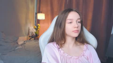 Lily online show from July 5, 7:03 am