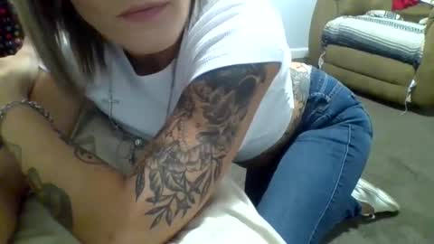 hydiejo777 online show from October 2, 4:56 pm