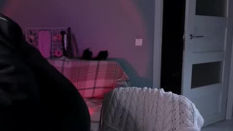 Miley. PVT open i have extra prices on nude show  online show from October 11, 9:50 pm