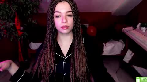 Julia online show from October 26, 9:43 pm