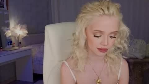 Joselle online show from February 27, 9:36 pm