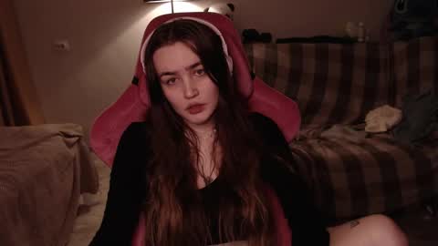 elisabeth online show from February 15, 2:44 pm