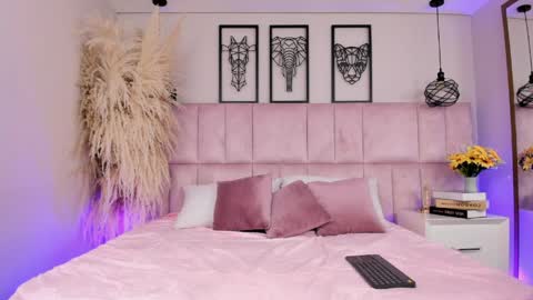 iam_yuls online show from April 8, 3:19 am