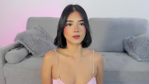    online show from May 7, 6:33 pm