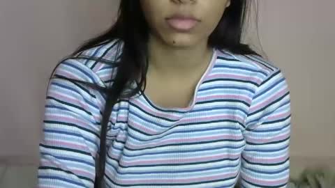 iamHotTaara online show from February 11, 4:33 am