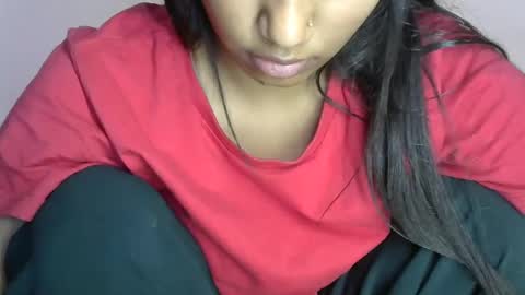 iamHotTaara online show from March 10, 5:22 am