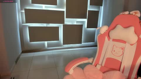 Ibiza  online show from March 6, 12:22 pm