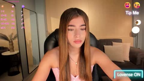 Ibiza  online show from October 17, 1:25 pm