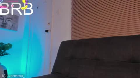 Lua     online show from May 15, 10:45 pm