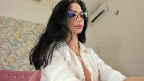 illegal_lorry online show from May 23, 5:28 am