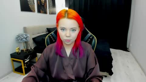 Roxy online show from May 23, 7:12 pm