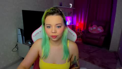 Roxy online show from November 17, 7:14 pm