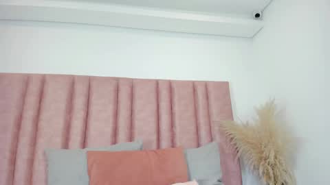 Snapshot of im_alejandra_ chatting on September 17, 11:36 pm Aleja online show from September 17, 11:36 pm