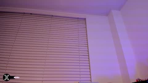 Eli  online show from October 13, 4:04 am