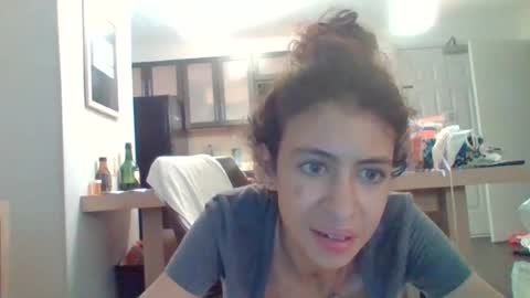 Snapshot of im_elliana chatting on October 1, 9:36 am Ellliiana online show from October 1, 9:36 am
