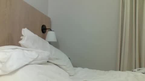 Snapshot of im_elliana chatting on September 29, 9:42 pm Ellliiana online show from September 29, 9:42 pm
