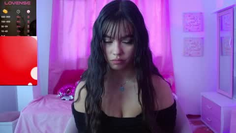 Julieta online show from April 9, 10:15 pm