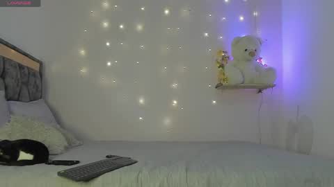 Letty online show from April 2, 8:06 pm