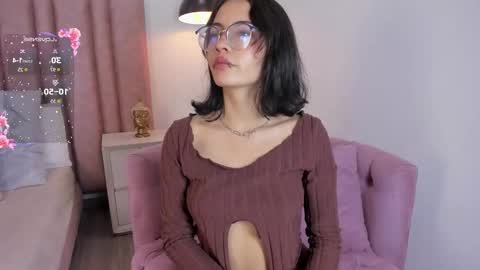 Lilyy  online show from March 4, 1:28 pm