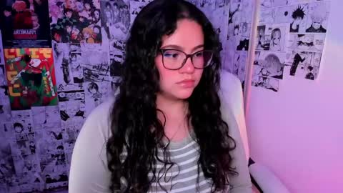 mei mei uwu online show from May 4, 3:10 am