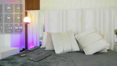 im_miadoll online show from January 14, 8:36 pm