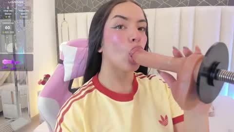im_miadoll online show from May 23, 4:27 pm
