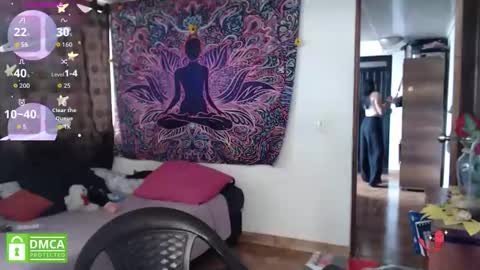 Cutie pie online show from May 5, 5:27 pm