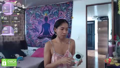 Cutie pie online show from May 6, 5:28 pm