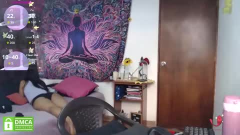 Cutie pie online show from May 14, 9:42 pm