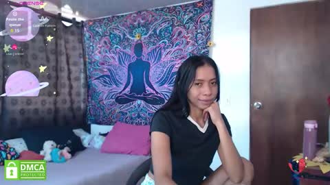 Cutie pie online show from May 4, 4:44 pm