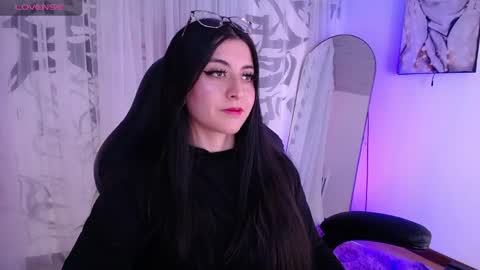 Jade Rosse online show from May 26, 10:20 pm