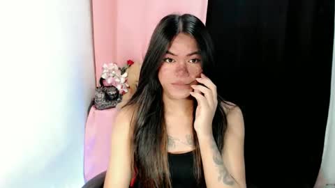 im_yourfairyannaxx online show from November 19, 7:30 am