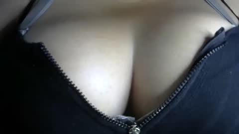 mia latina online show from September 27, 10:06 pm