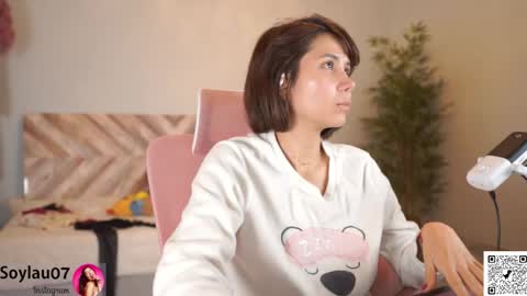 imjess_ online show from January 11, 1:49 pm