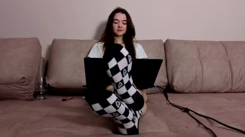 imkittygirlss online show from May 15, 11:07 pm