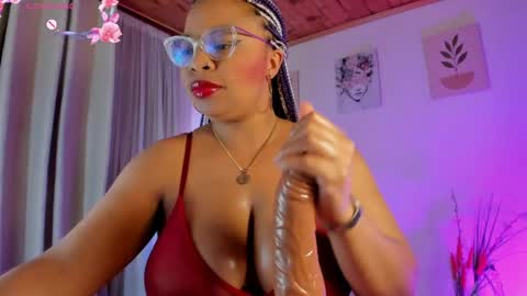 Laurita Aries Guys on April 13th and 14th I will be offline for my birthday I love you very much. online show from May 5, 1:08 am