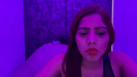 imlexagray online show from March 26, 1:35 pm