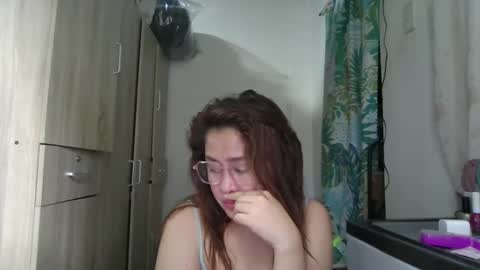 Immaculate02 online show from March 12, 5:24 am