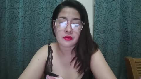 Immaculate02 online show from April 8, 3:41 am