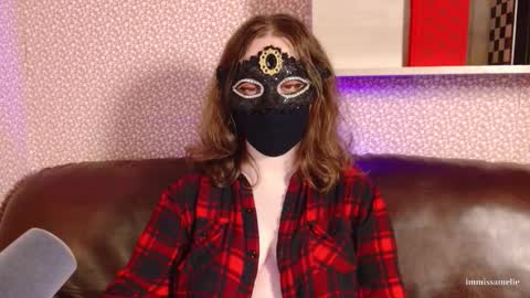 Miss Amelie online show from January 11, 9:09 pm